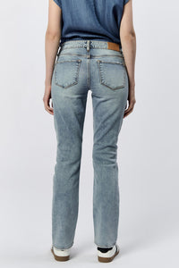 Playback Mid Low Rise Slim Straight Jean