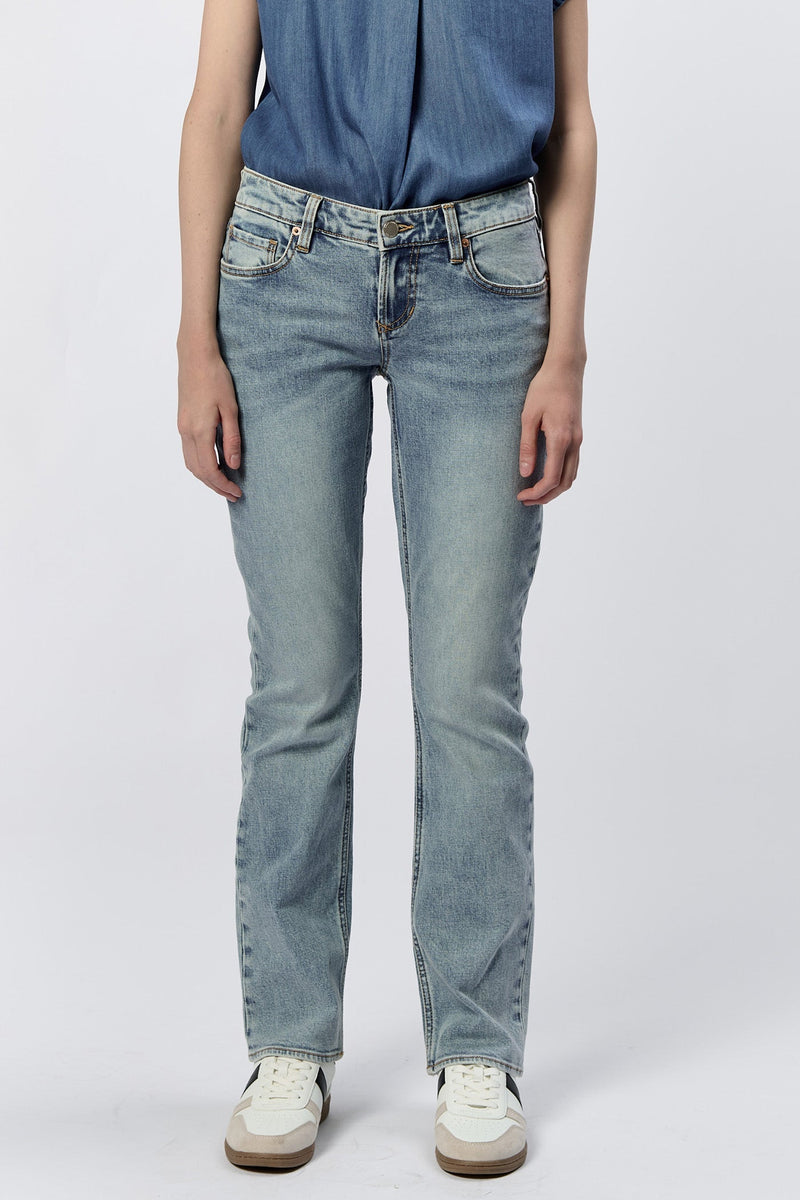 Playback Mid Low Rise Slim Straight Jean