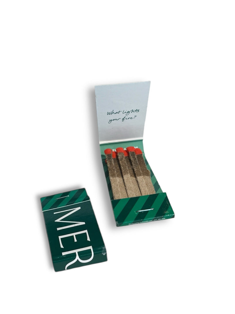 Mersea Holiday Bagged Candle