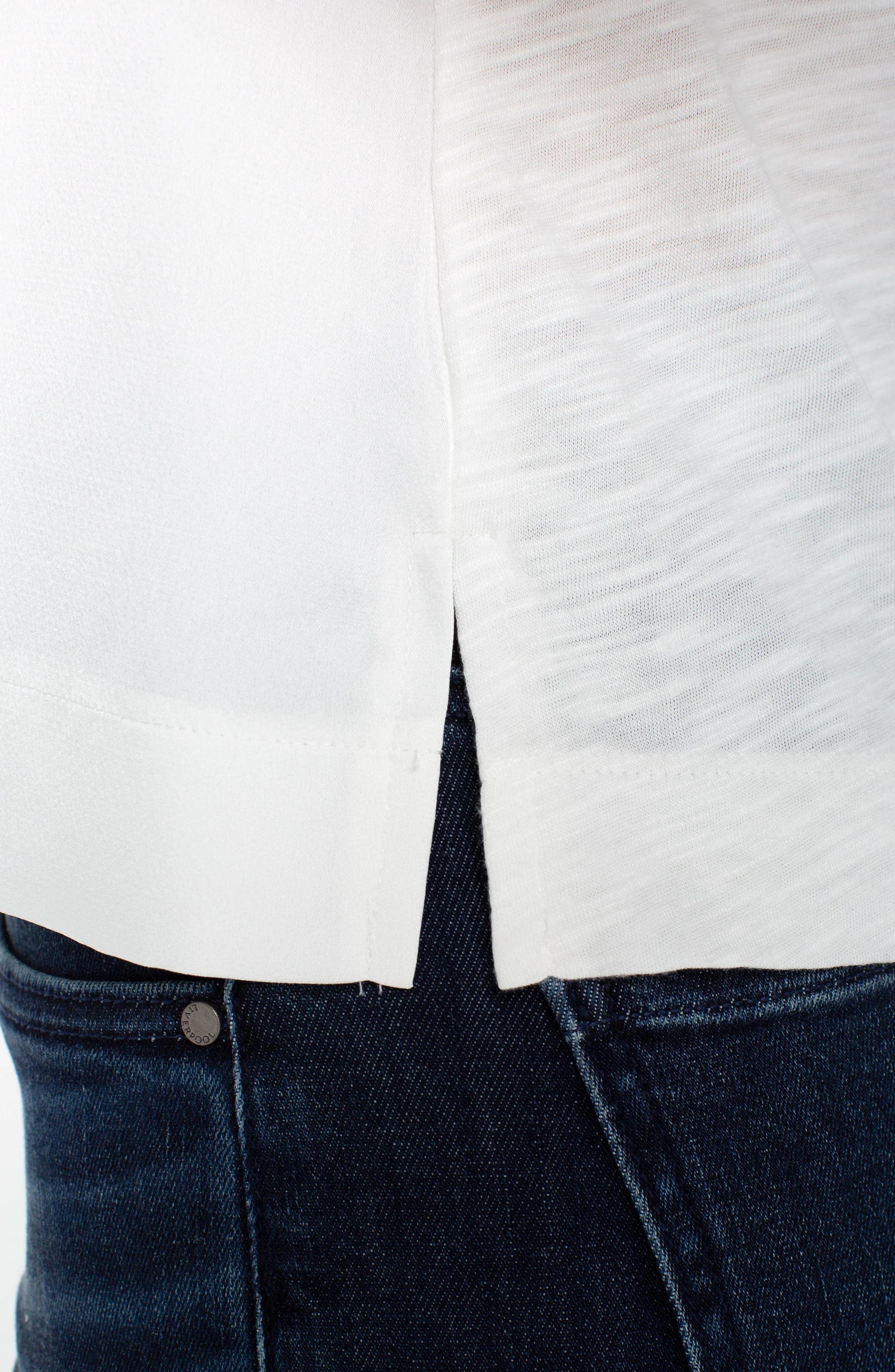 Sleeveless V-neck Woven Knit Top