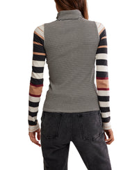 Avery Zip Up