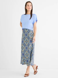 Filagree Tile Slip Skirt