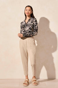 Pull-On Technical Capris 25"