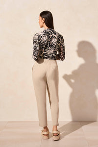 Pull-On Technical Capris 25"