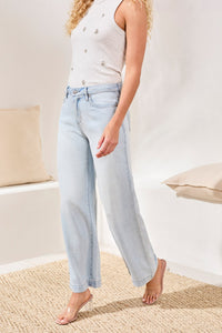 Audrey Wide Leg Hugging Jeans