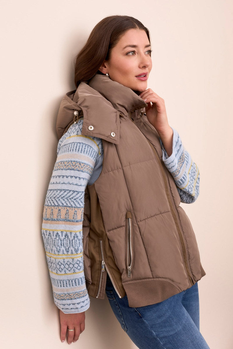 Quilted Puffer Vest With Removable Hood