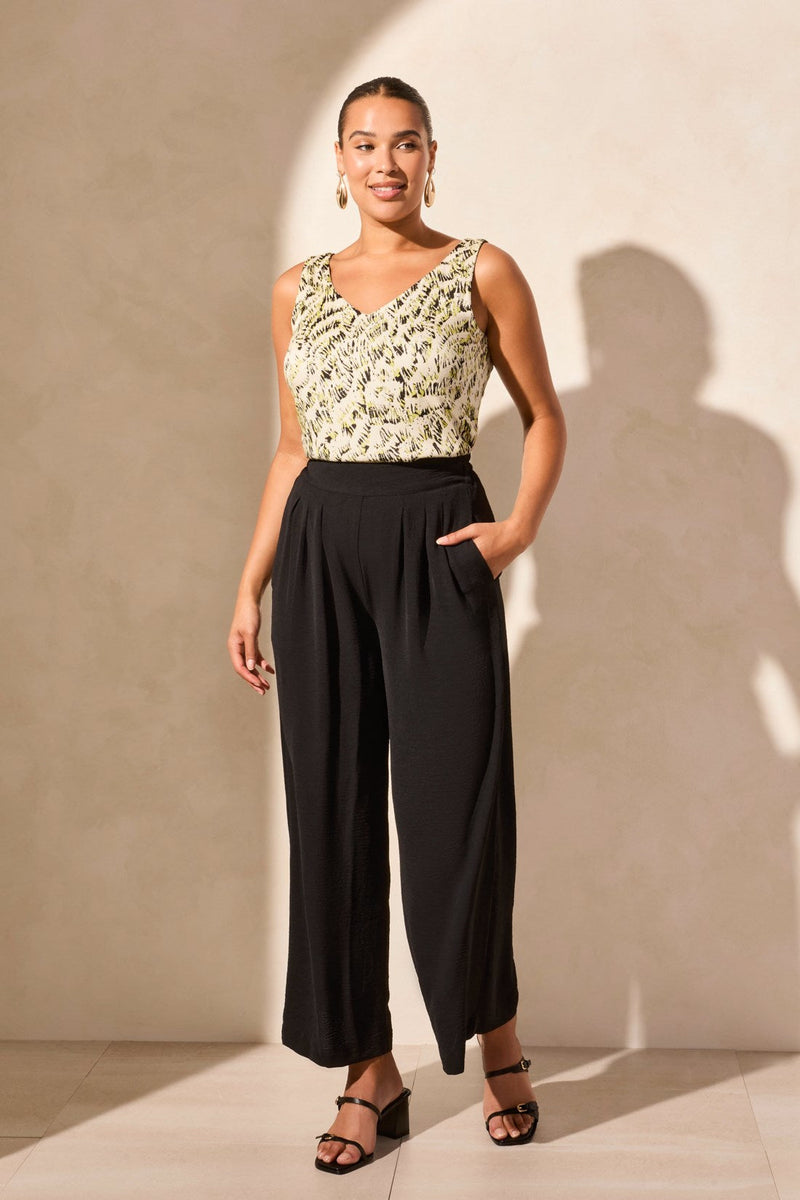 Airflow Wide Leg Pants with Elastic Waist